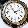 Подержанные швейцарские армейские часы VICTORINOX, кварцевый циферблат белый, работоспособность не подтверждена, кожаный ремешок снят (Сторона 6 часов), красивый замок, не прилипает,