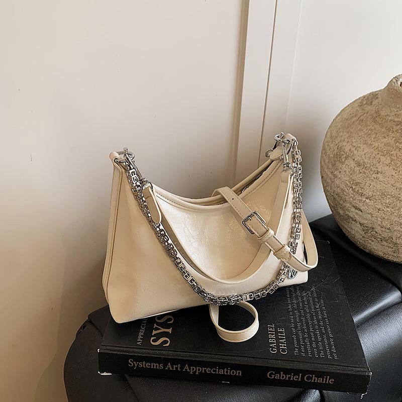 Сумка на плечо с модной универсальной цепочкой премиальной текстуры, женская, лето 2025, новая, простая сумка-мессенджер в форме пельменя