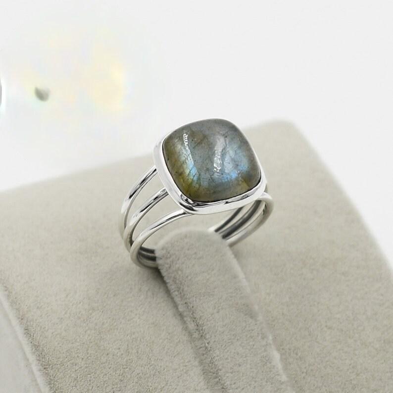 Кольцо с лабрадором, Кольцо с драгоценным камнем, Дизайнерское кольцо ручной работы, Заявление, Кольцо с безелем, Кольцо с камнем, Подарок на годовщину