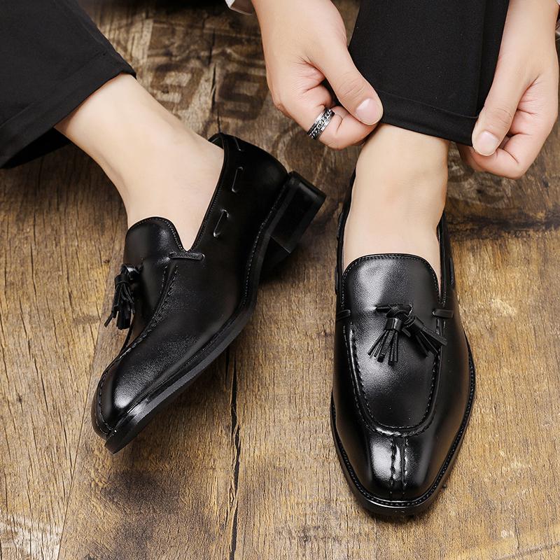 Fashion Britain Fashion New Men's Pointed Tassel Patchwork Patent Leather Shoes Designer Formal Wedding Prom Dress Homecoming Footwear