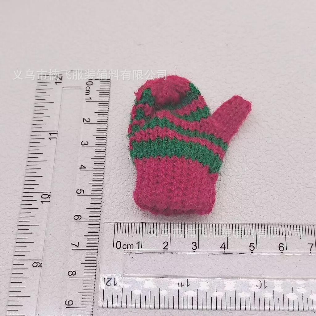 Mini Christmas Hat Scarf Doll Wool Hat Small Scarf Bouquet Wine Bottle Drink Christmas Decoration