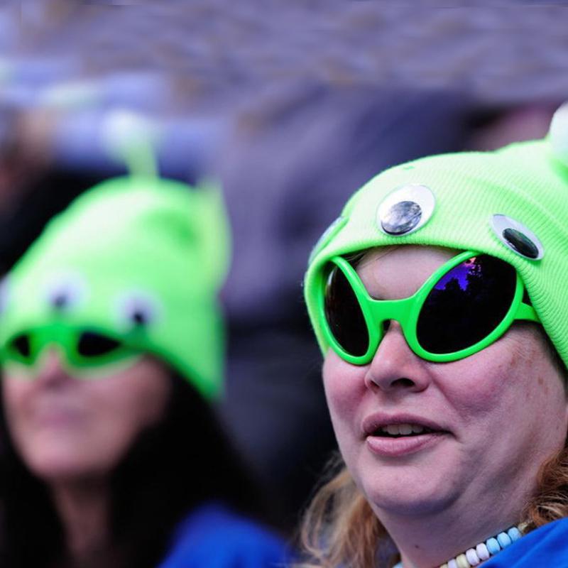 Funny Alien Eyes Sunglasses Fashion Novelty Cosplay Prop Party Halloween Costume Accessories Kid Toy Glasses