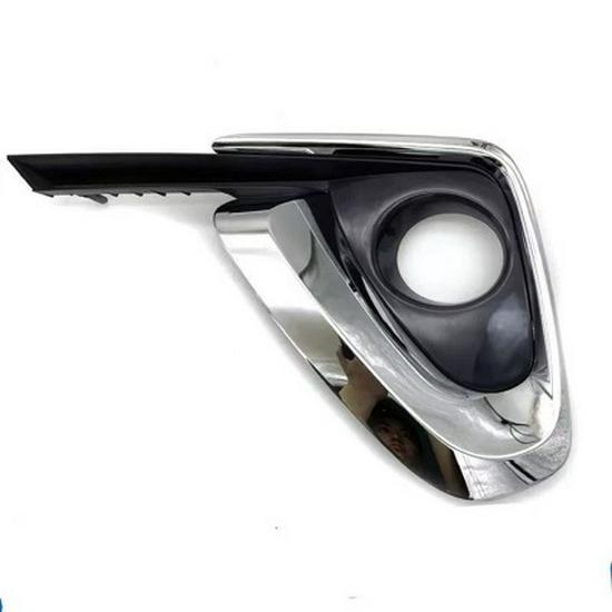 Накладки на противотуманные фары 52128-0K300 и 52127-0K300 для Toyota Fortuner