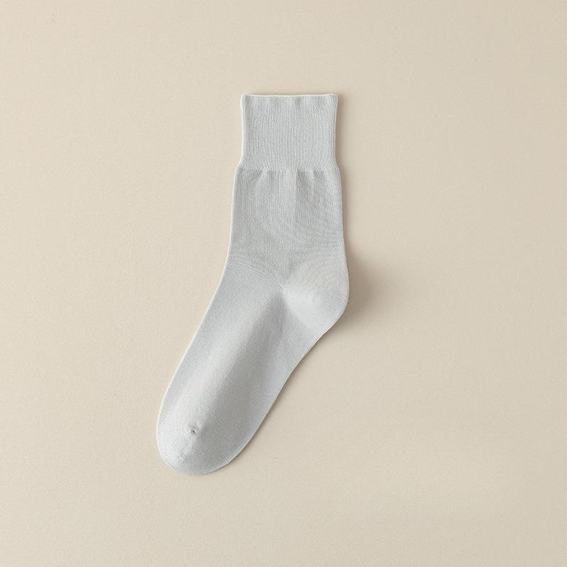 Female Spring and Autumn Pure Cotton Loose Mouth Boneless Anti Pilling Moon Tube Socks