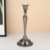 European retro metal candle holders, simple restaurant and hotel iron alloy decorations in home style handicrafts
