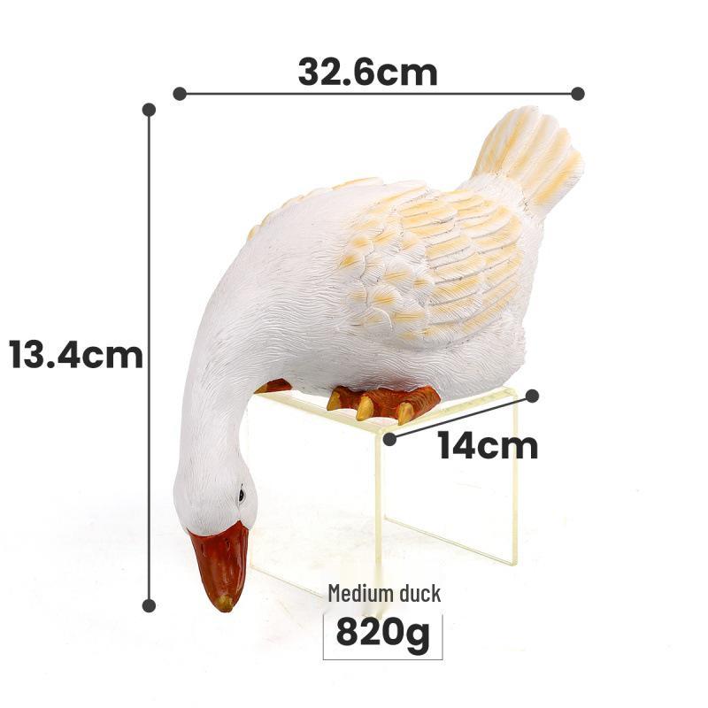 Белый пруд с утками и рыбами - Садовая фигурка из смолы