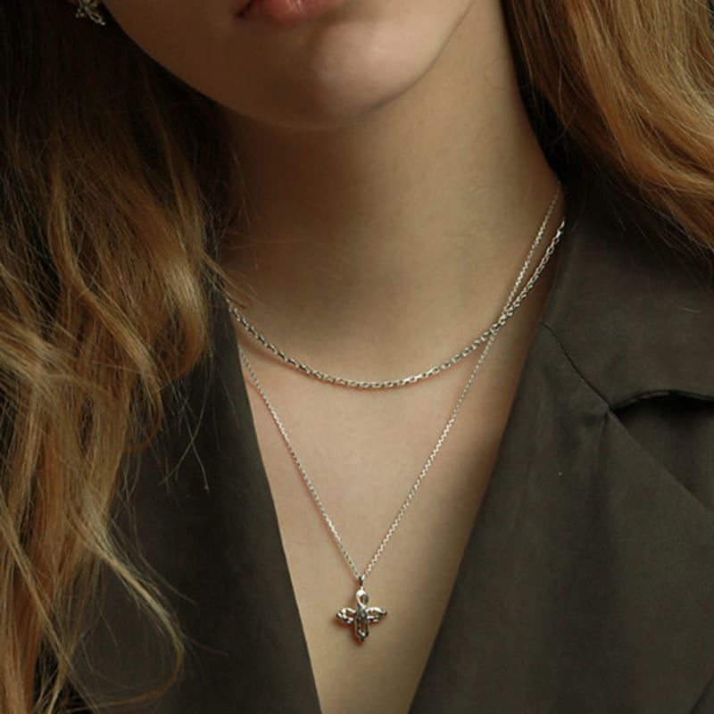 Ожерелье с крестом POPPI