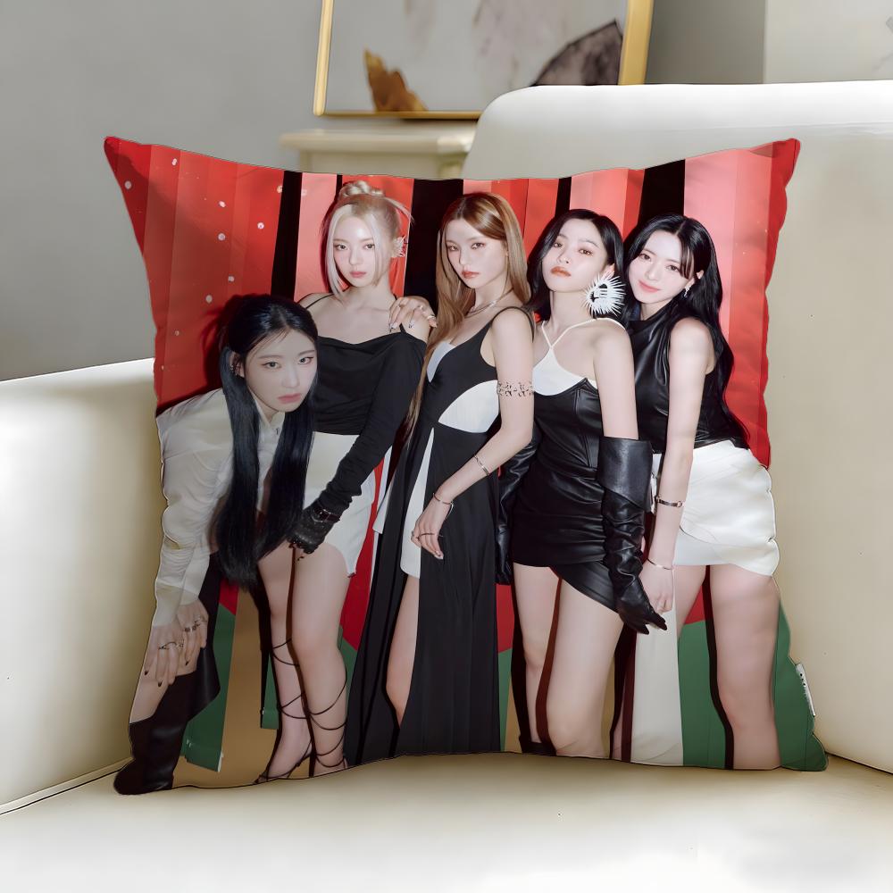 Стиль K-pop Группа Itzy Наволочка-подушка Мягкая и Легко стирающаяся – Универсальная Для Дивана, Кровати, Путешествий и Офиса