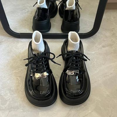 Маффиновая подошва маленькие кожаные туфли женские 2025 осень новые французские Мэри Джейн женские туфли ретро британский стиль увеличивающие рост лоферы