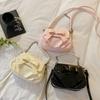 Niche Girl Pearl Chain Handbag 2025 Summer New Bow Pleated Bag Crossbody Small Square Bag