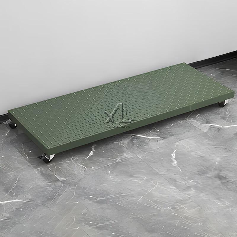Green Movable Mesh Storage Cage