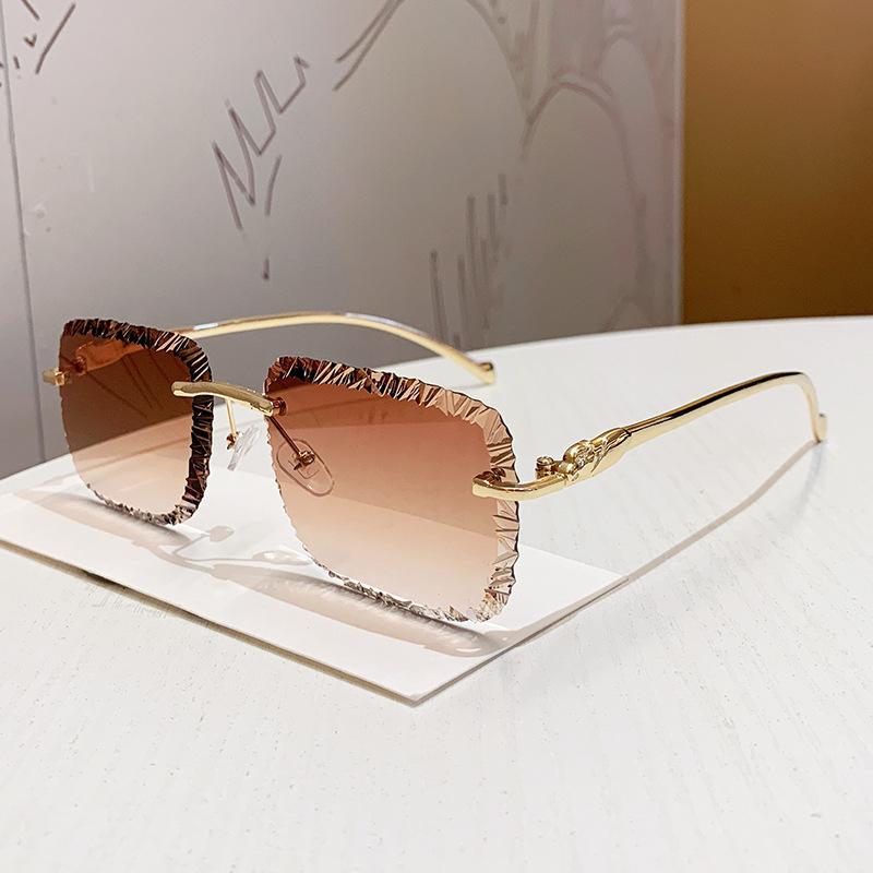 Vintage Rimless Square Sunglasses Women For Men Luxury Brand Designer Sun Glasses Punk Popular Metal Diamond Cutting Shades