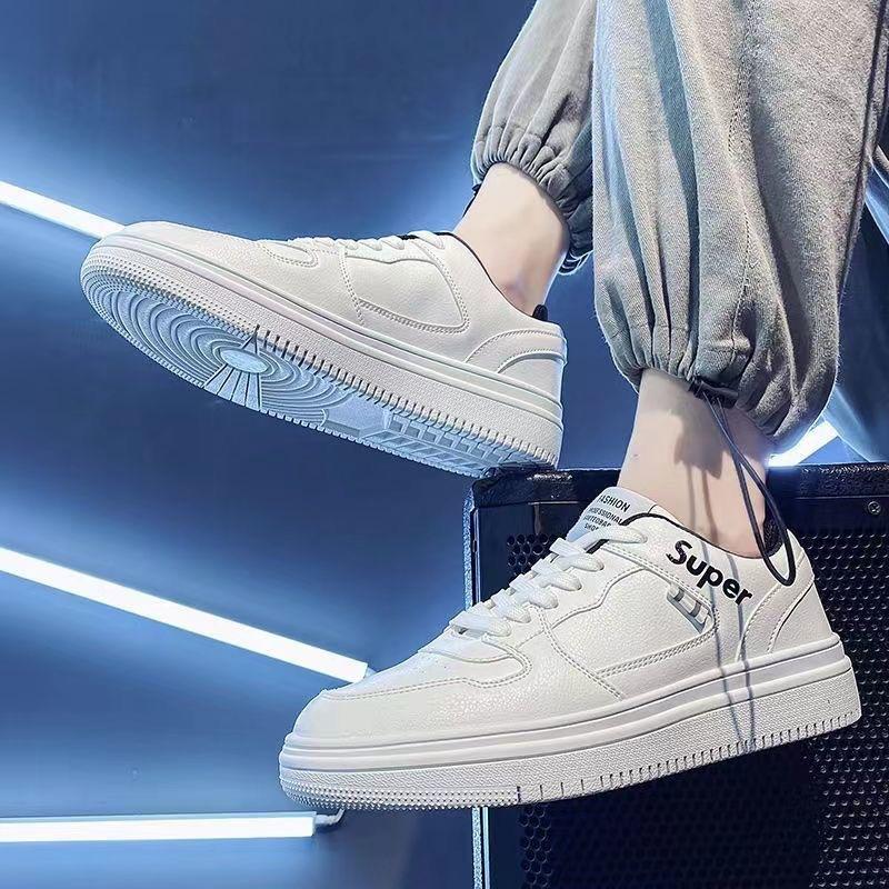 New Style of Summer Men's Shoes Breathable White Shoes for Men's Students Trendy Versatile Thick-soled Sneakers Casual Board Shoes Trendy Shoes