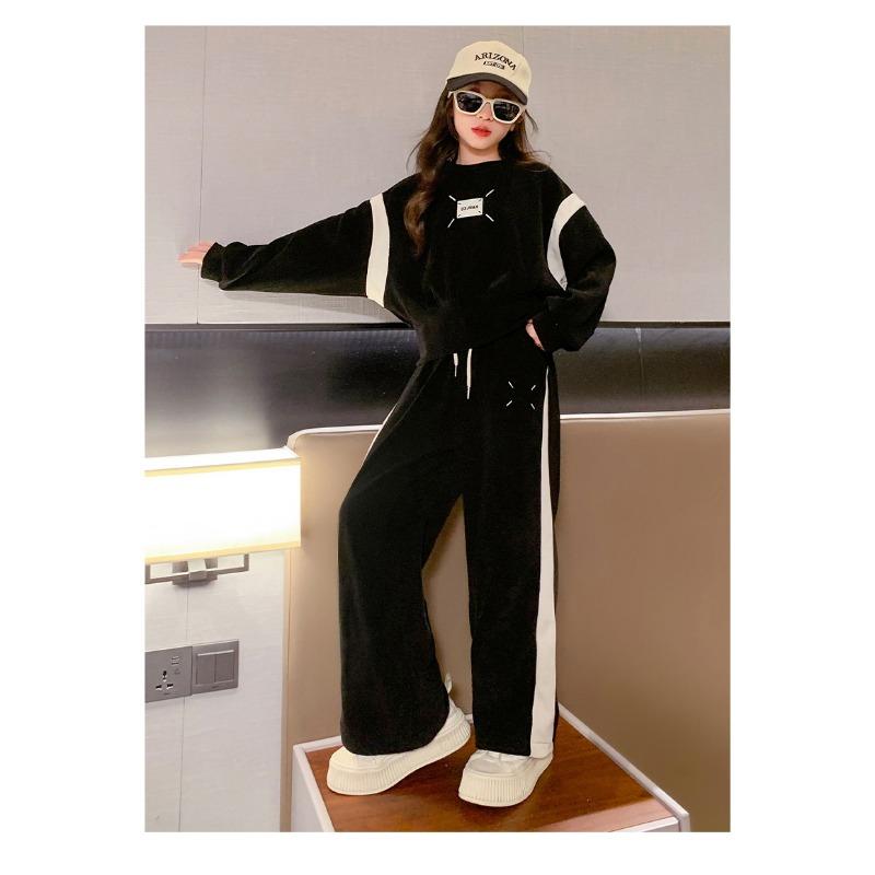 Костюм для девочки 4-12 лет, спортивный костюм на весну и осень, модный повседневный топ + широкие брюки, комплект из двух предметов