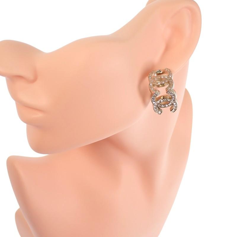 CHANEL  Pierce gold metal/crystal Women