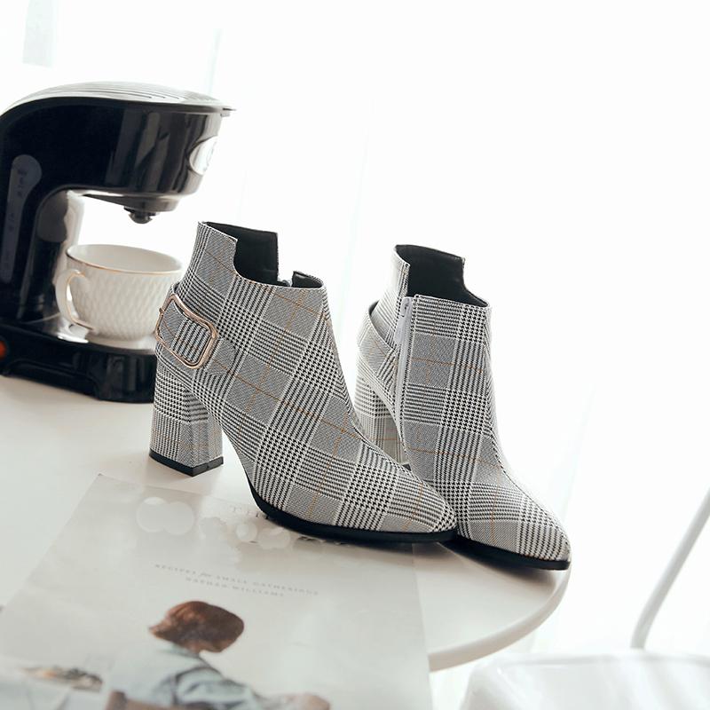 Women's High Heel Short Boots Autumn and Winter New Pointed Thick Heel Large Women's Shoes