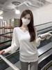 Korean V-Neck White Long Sleeve T-Shirt for Women – Autumn/Winter Relaxed Fit Base Layer with Cinched Waist