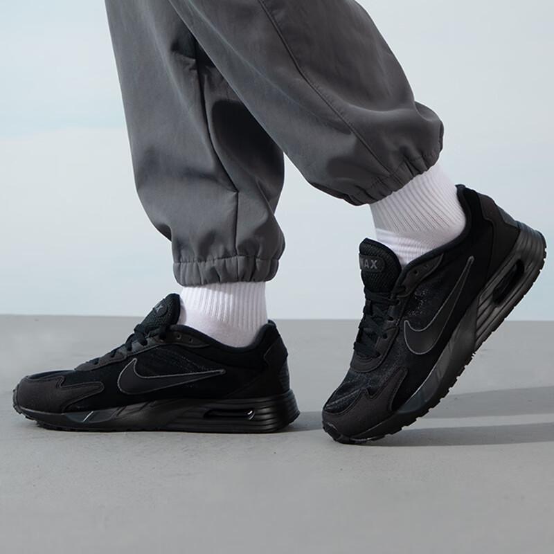 Nike Мужская повседневная обувь DX3666-010