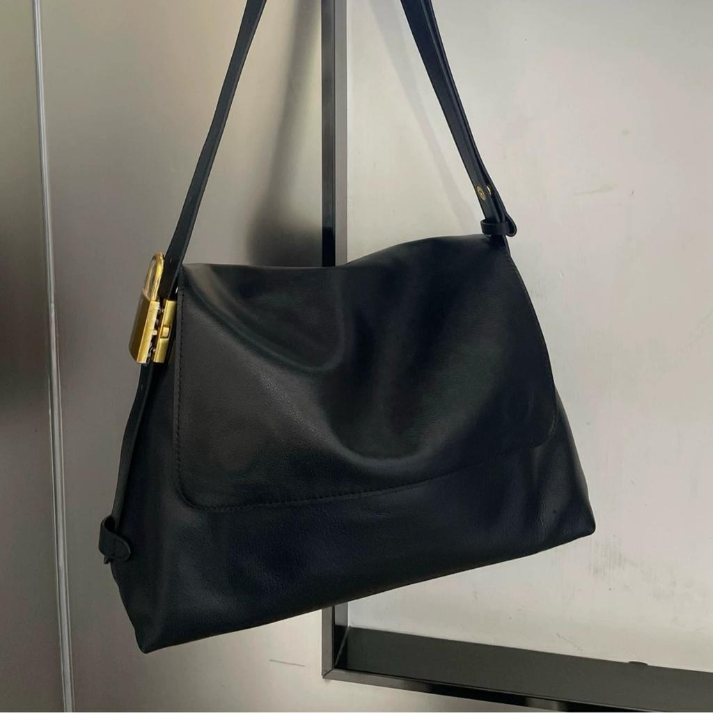 Explosive Cowhide Retro Classic Envelope Bag Time-limited Lock Head Single Leather Handle Bottom Bag Unisex Travel Flat Replacement