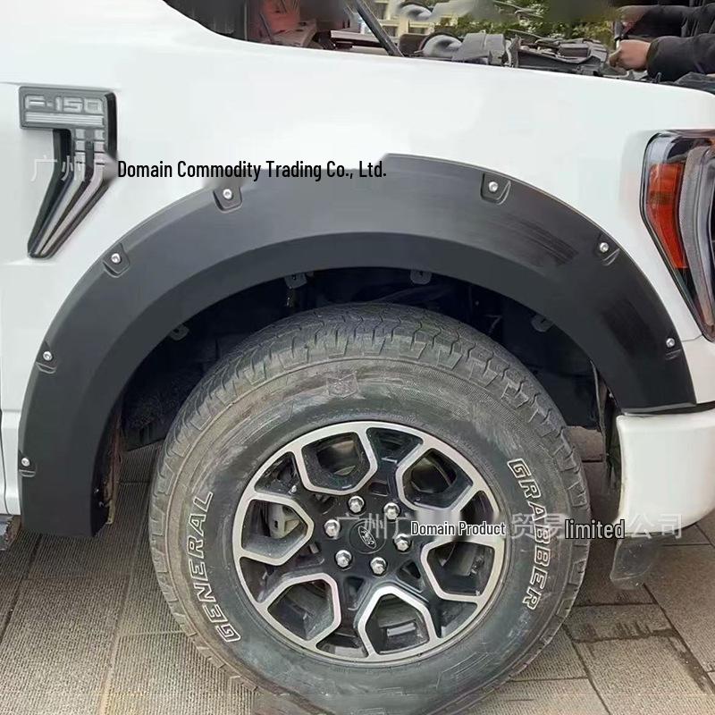 Совместимо с расширителями арок Ford F150 Wide Body 21-25 с заклепками и декоративными накладками