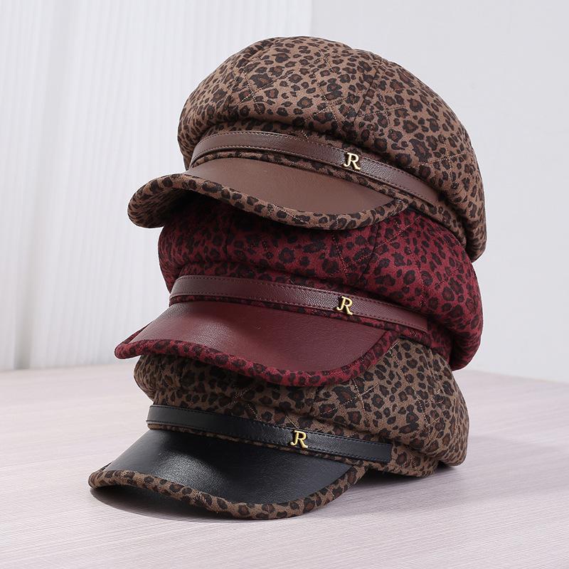 Spice Girl trendy leopard print belt octagonal hat female millennial Spice Girl niche octagonal hat big head circumference showing face small newsboy