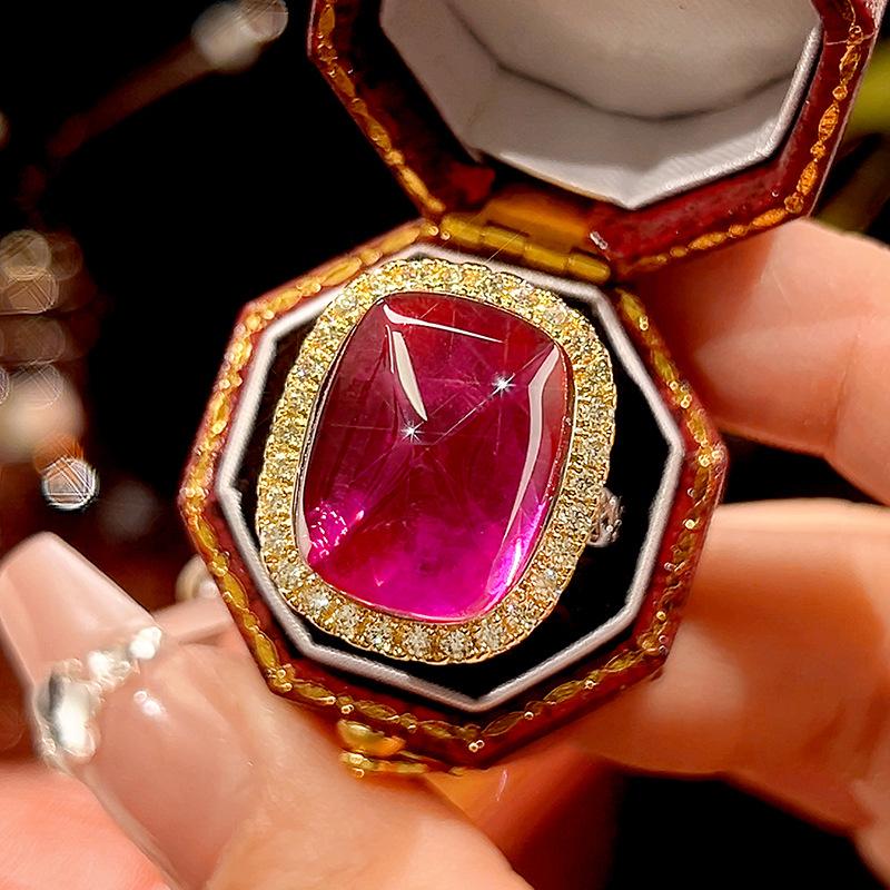 Осенне-зимние украшения Имитация красного корунда Сахарная башня Ретро набор подвесок 12 * 16-10 * 12