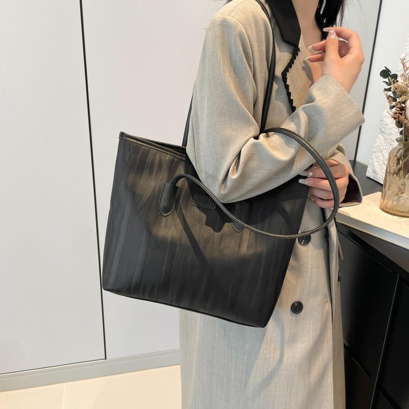 Сумка-тоут большой вместимости женская сумка новая сумка через плечо модная сумочка большая сумка простая