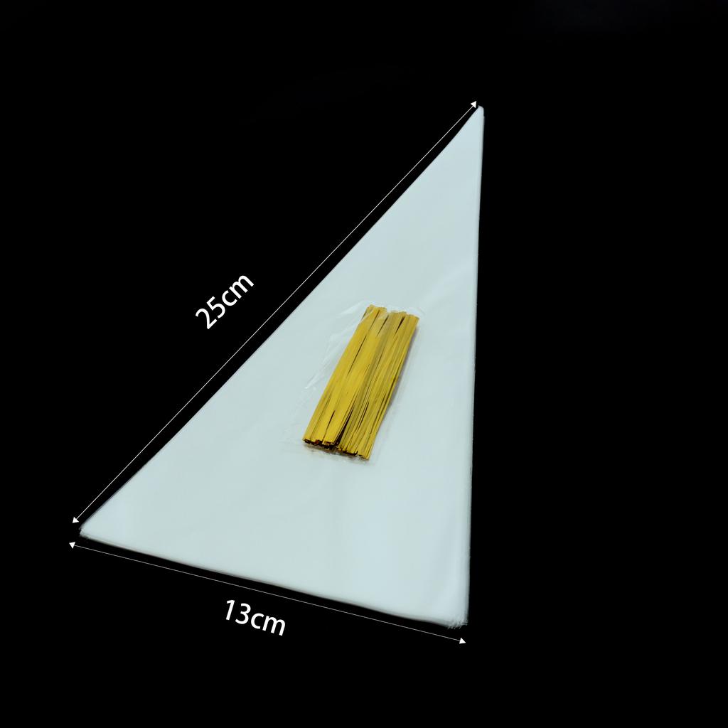 50pcs Clear Cellophane Packing Bag Transparent Cone Candy Bag For Wedding Birthday Party Favors Bag Christmas Popcorn Bags