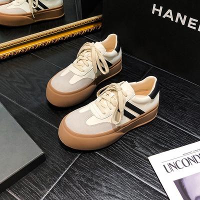 Женские спортивные и повседневные одинарные туфли из коровьей кожи на толстой подошве с внутренней высотой, ретро, универсальные маленькие белые туфли, кеды женские