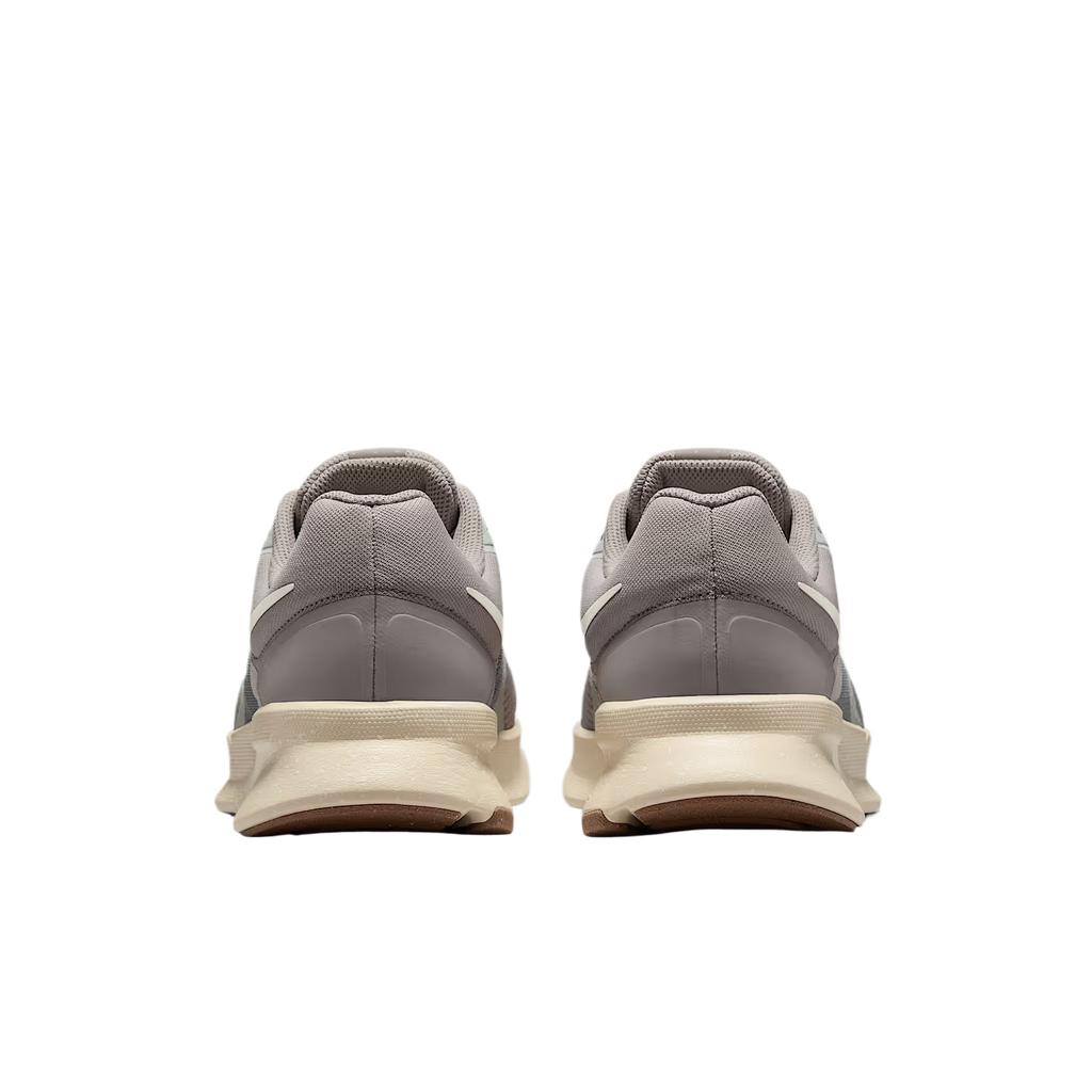 Nike Кроссовки мужские Run Swift 3 College Grey Light Silver Жемчужно-белый Парус DR2695-013