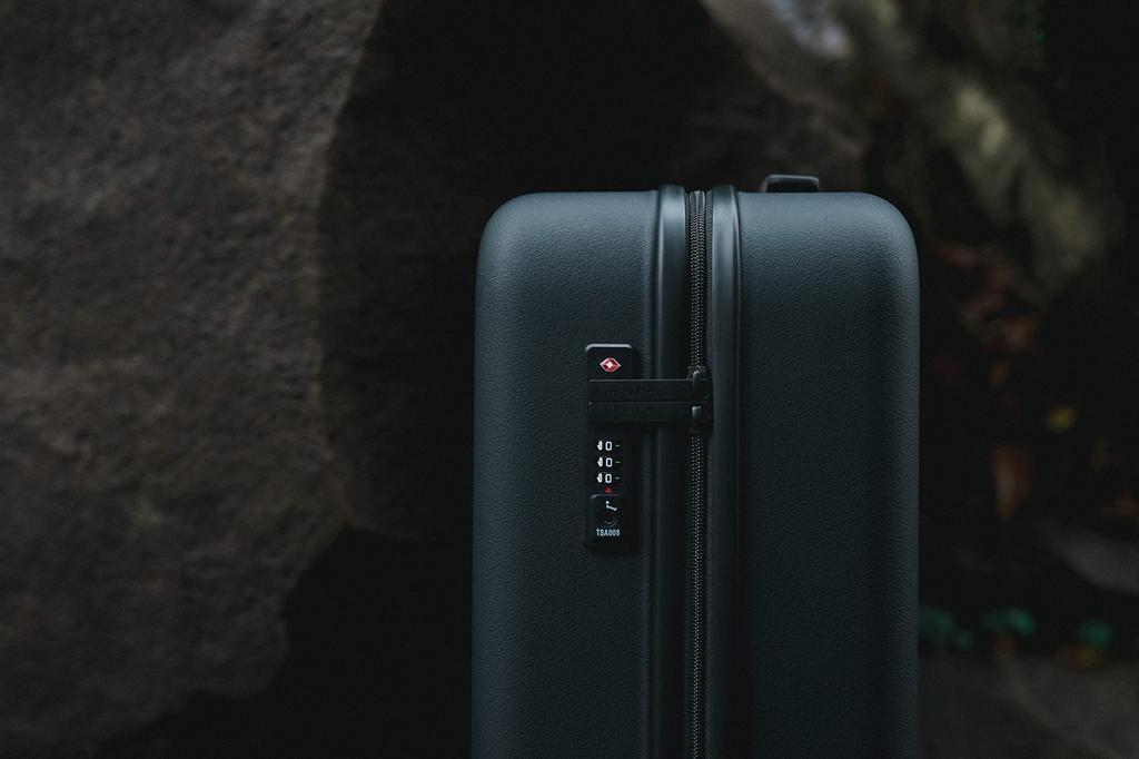 Suitcase Carry Case TSA Lock Zipper Type Dial Type Small 34L Obsidian [Morun] Carry-on