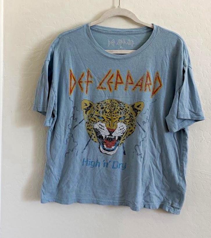 Vintage Def Leppard Shirt Unisex T-Shirt