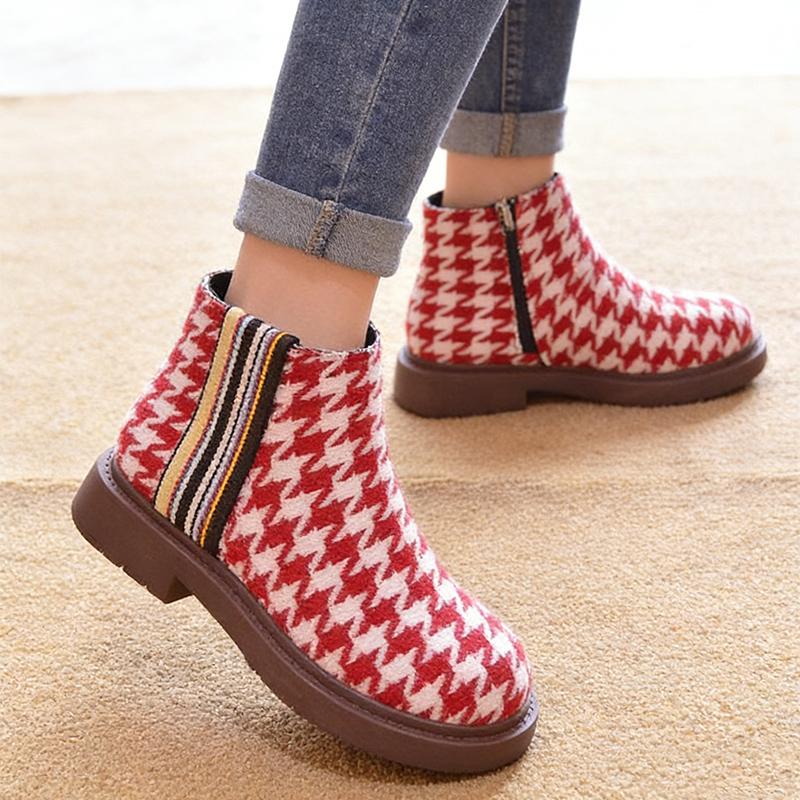 2026 Весна Осень Женские Туфли Гусиная лапка Ботильоны Челси На плоской подошве Красные Белые Боковая молния Бренд Женские Одинарные Ботинки