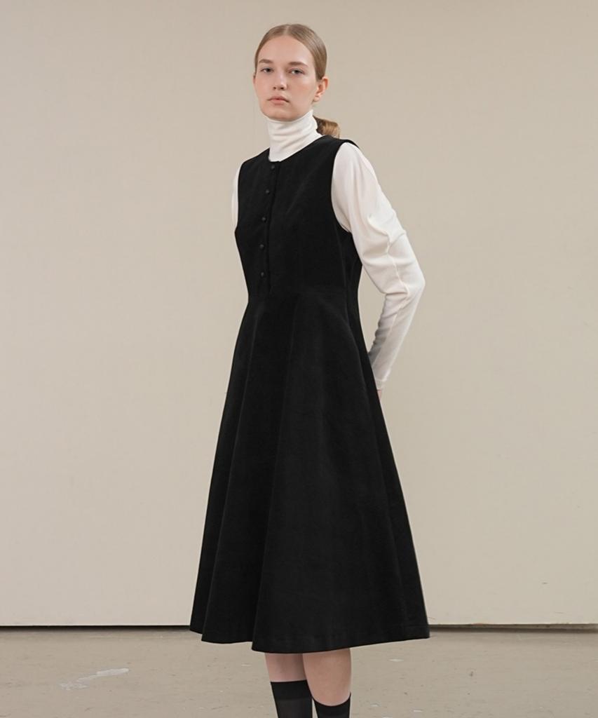 Paul And Alice Velvet Sleeveless Dress / 2Colors