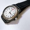 Подержанные швейцарские армейские часы VICTORINOX, кварцевый циферблат белый, работоспособность не подтверждена, кожаный ремешок снят (Сторона 6 часов), красивый замок, не прилипает,