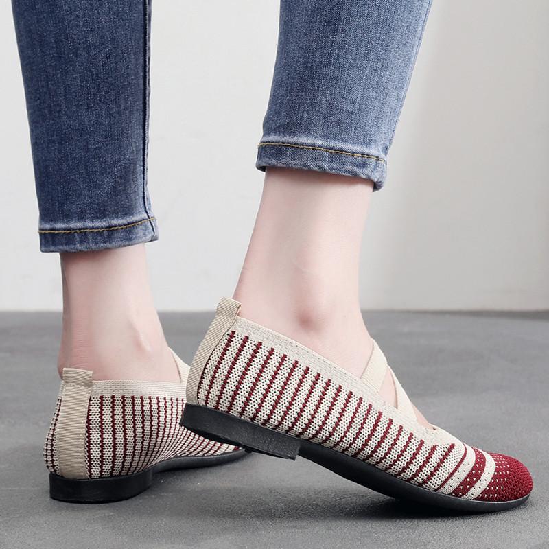 Весенние новые модные женские туфли, настоящее летящее плетение, повседневные туфли на плоской подошве с неглубоким горлом, корейская версия ленивых туфель с одной педалью, удобная мягкая подошва