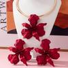 Персонализированный Преувеличенный Подвеска-Цветок Ожерелье Серьги Набор Женская Мода Уличная Съемка Неправильной Формы Лепестки Ювелирные Изделия