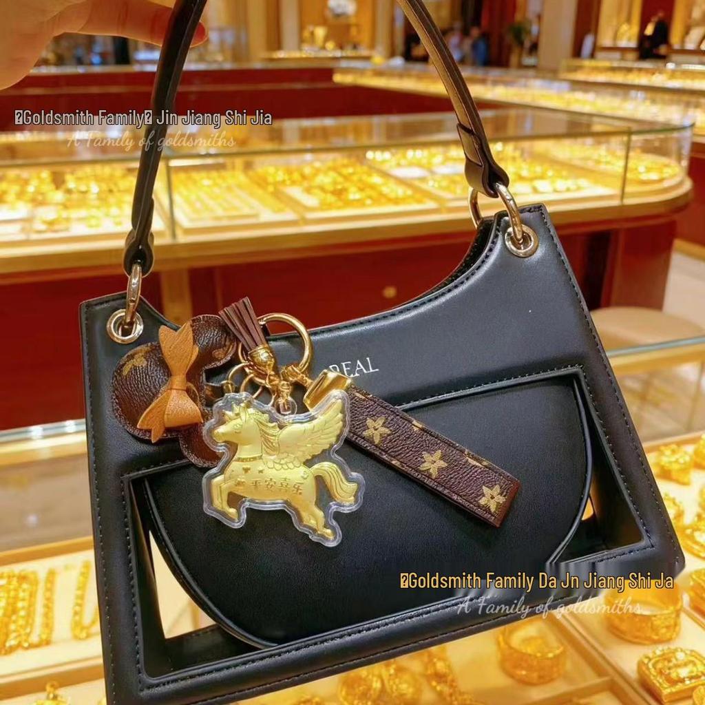 Кулон-брелок Пегас из золота 999 пробы - Подарок в стиле принцессы