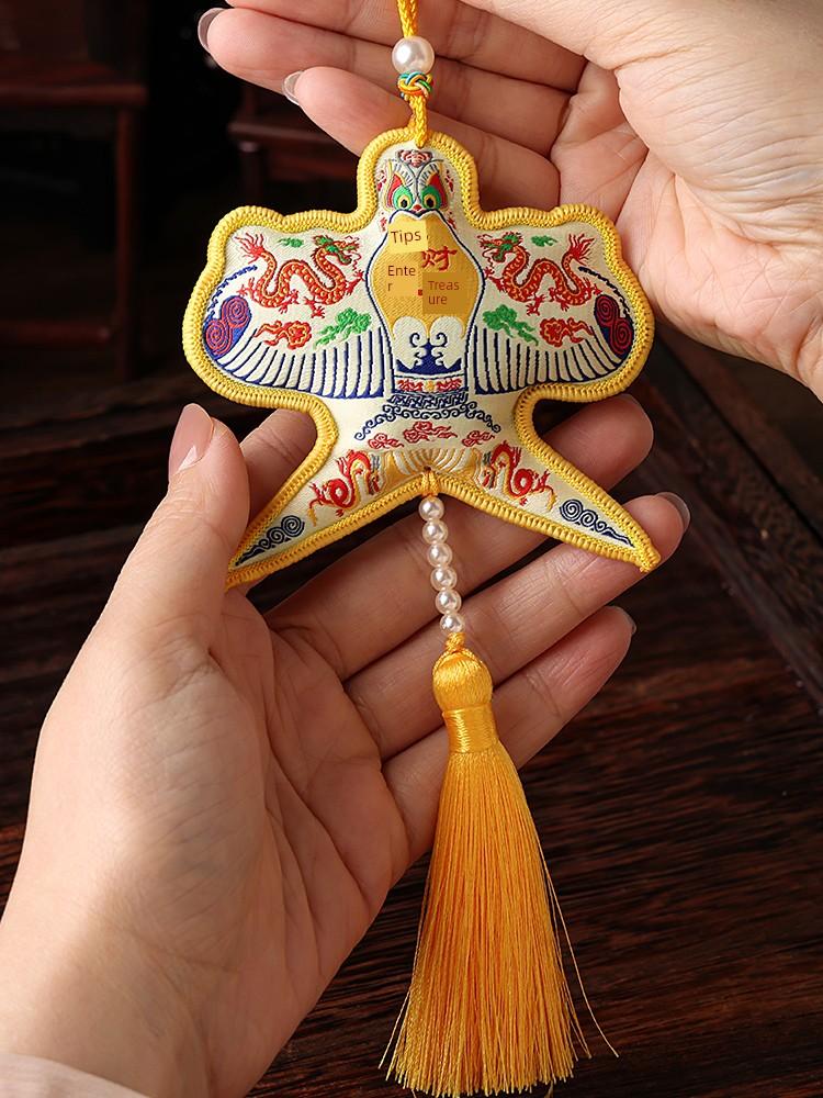 Dragon Boat Festival Chinese Fad Dragon Year Kite Kite Embroider Sachet Perfume Bag Car Pendant Swallow Tassel Pendant Birth Year