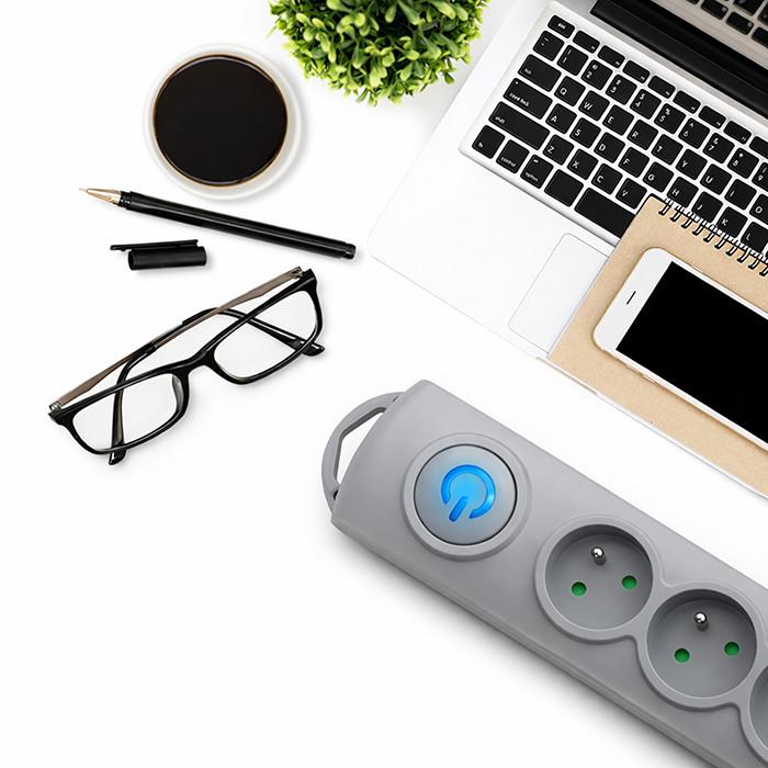 Qoltec Surge Protector Power Strip | 6 Sockets | 3m | Gray