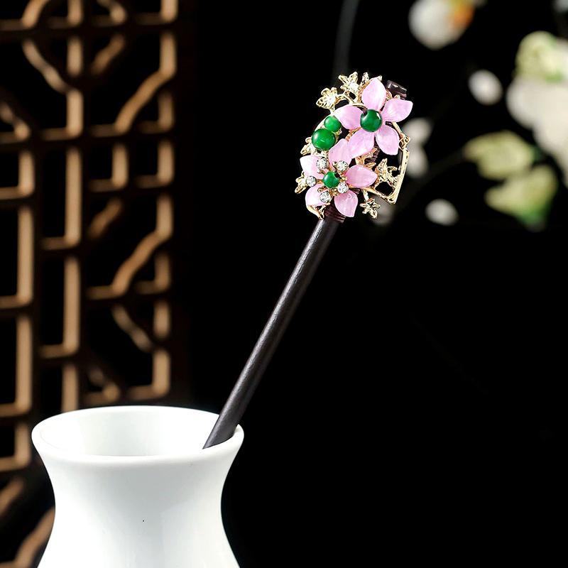 1PC Tassel Elegant Hair Accessories Pretty Ancient Style Classical Flower High-end Hairpin Exquisite Wooden