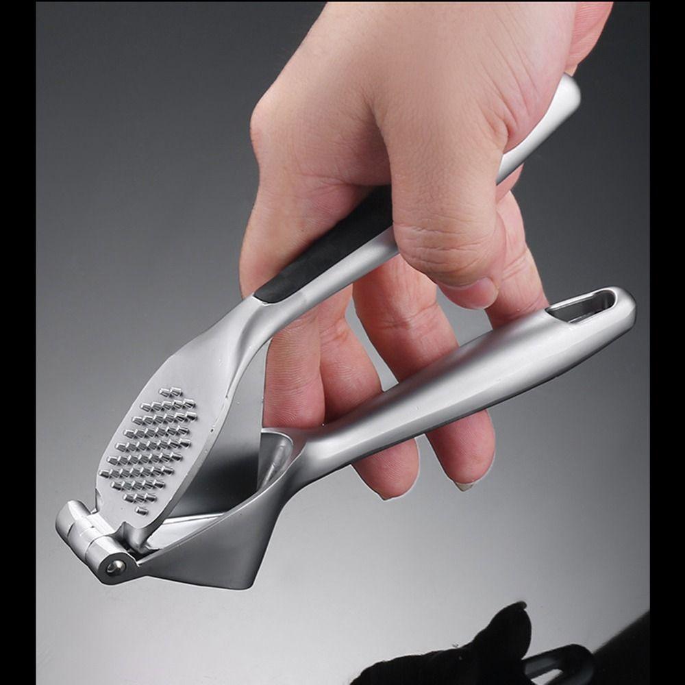 Zinc Alloy Garlic Presser Easy To Squeezable Heavy Duty Garlic Mincer Ergonomic Handle Easy to Clean Ginger Crusher Home Use