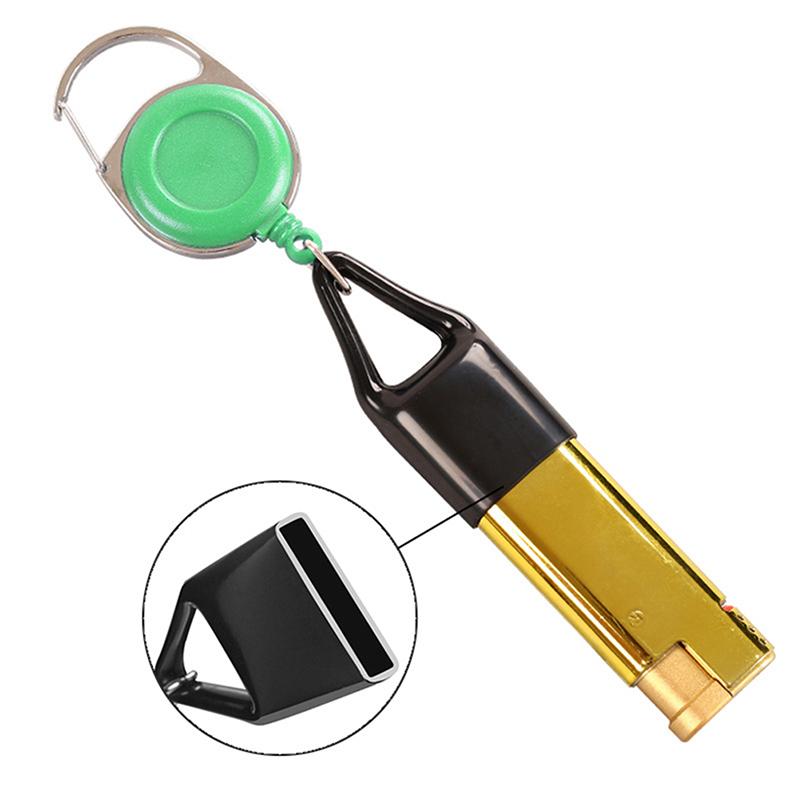 Защитный чехол для зажигалки с зажимом и выдвижным брелоком