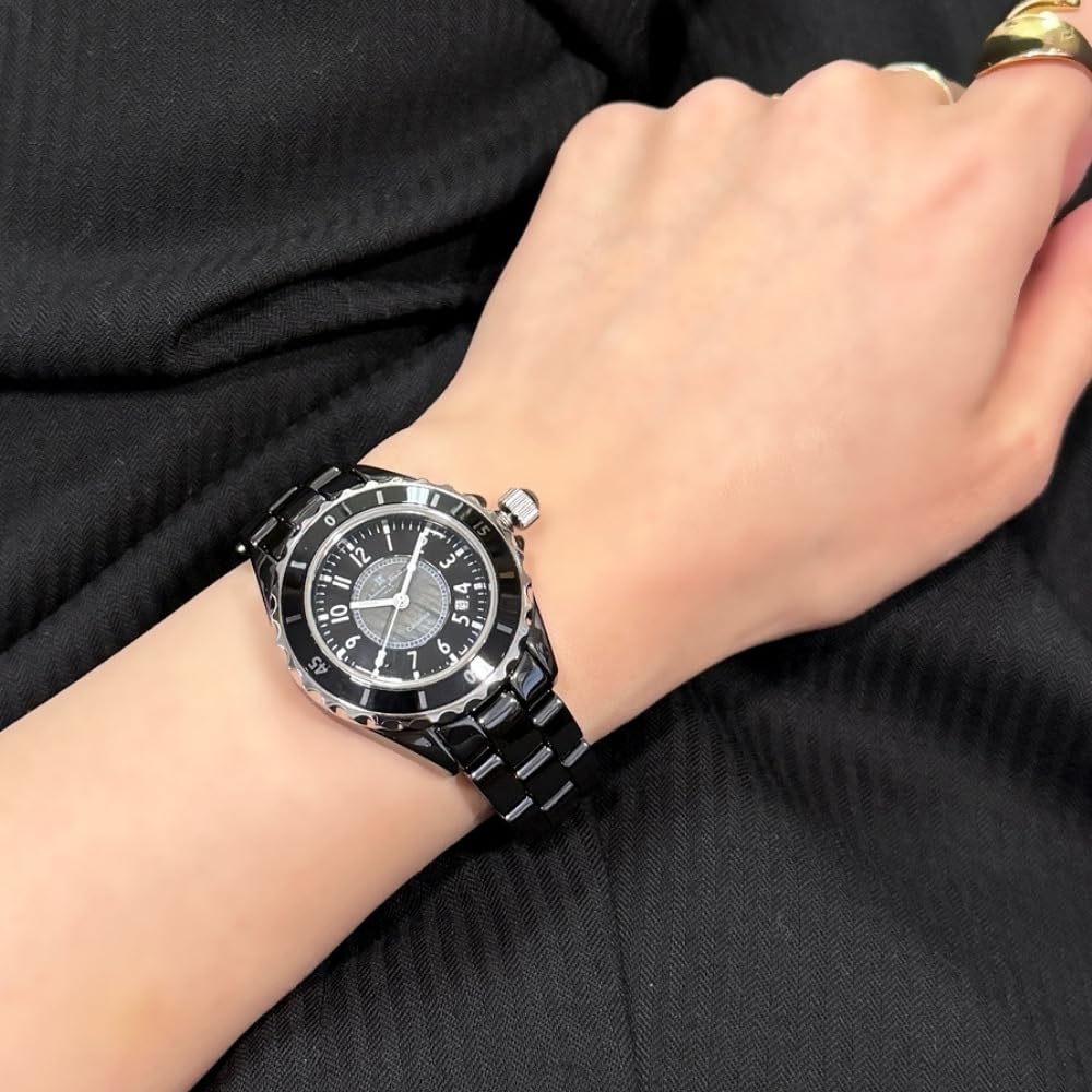 Salvatore Marra Gift Set Salvatore Marra Quartz Watch with Arabic Numerals and Ceramic Strap 1 (Pre-wrapped) Women's (No. Black)