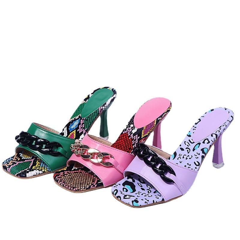 Модные летние тапочки 2024 года, женские сексуальные босоножки на высоком каблуке с цепочкой, женские туфли на каблуках с открытым носком, повседневные босоножки на тонком каблуке, сандалии Mujer