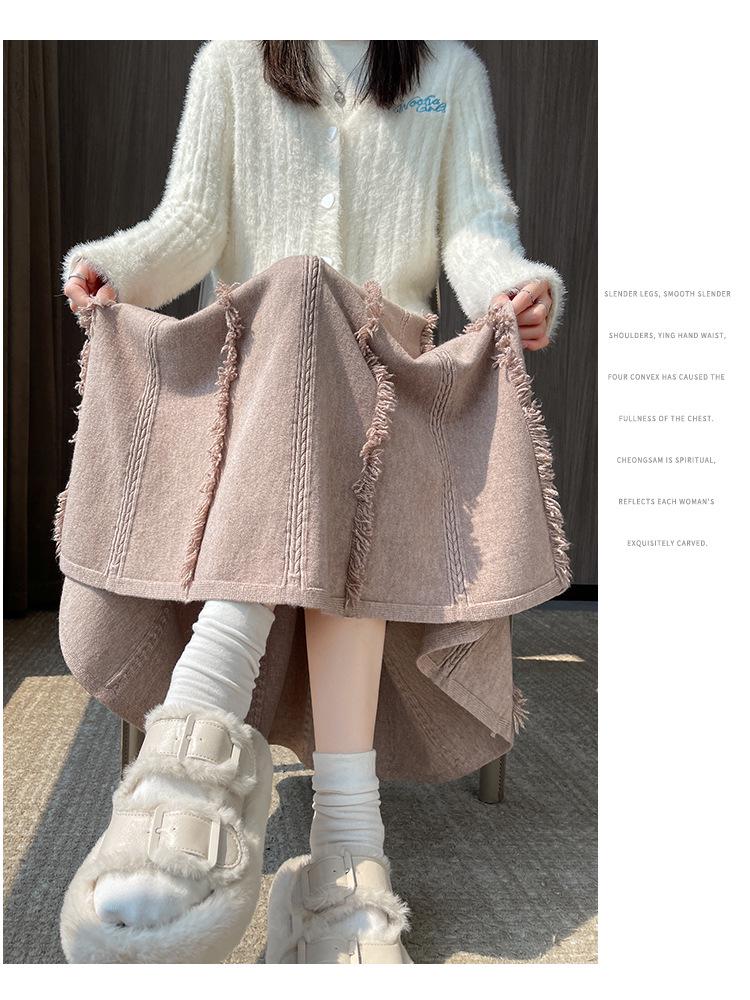 Женская осенне-зимняя белая шерстяная миди-юбка: Завышенная талия, А-силуэт с кисточками