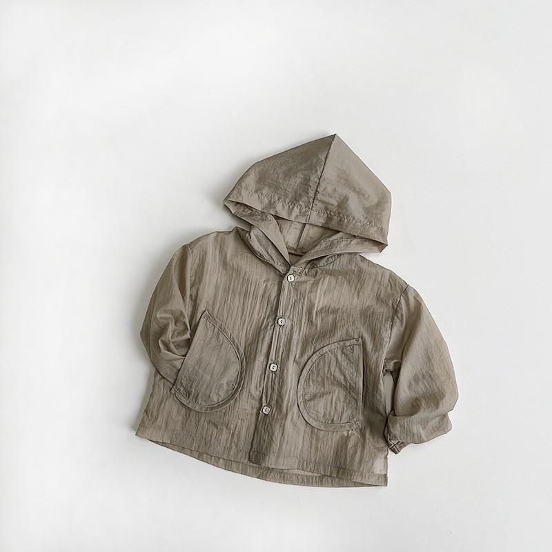 Детская летняя однотонная легкая дышащая рубашка с капюшоном и кондиционером для маленьких детей, дышащая и удобная куртка с солнцезащитным экраном