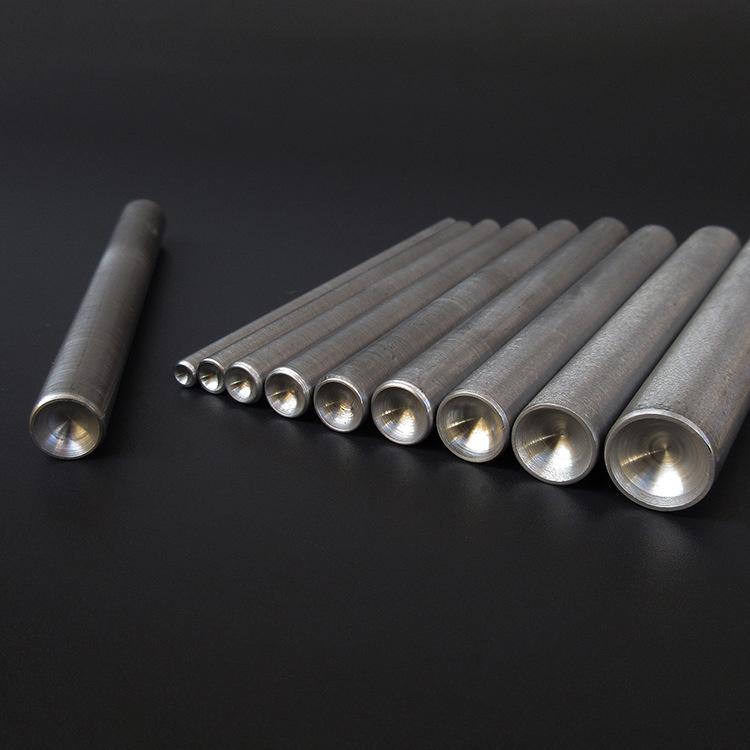 Инструмент для пробивки гвоздя-заклепки с грибовидной головкой для ручной установки