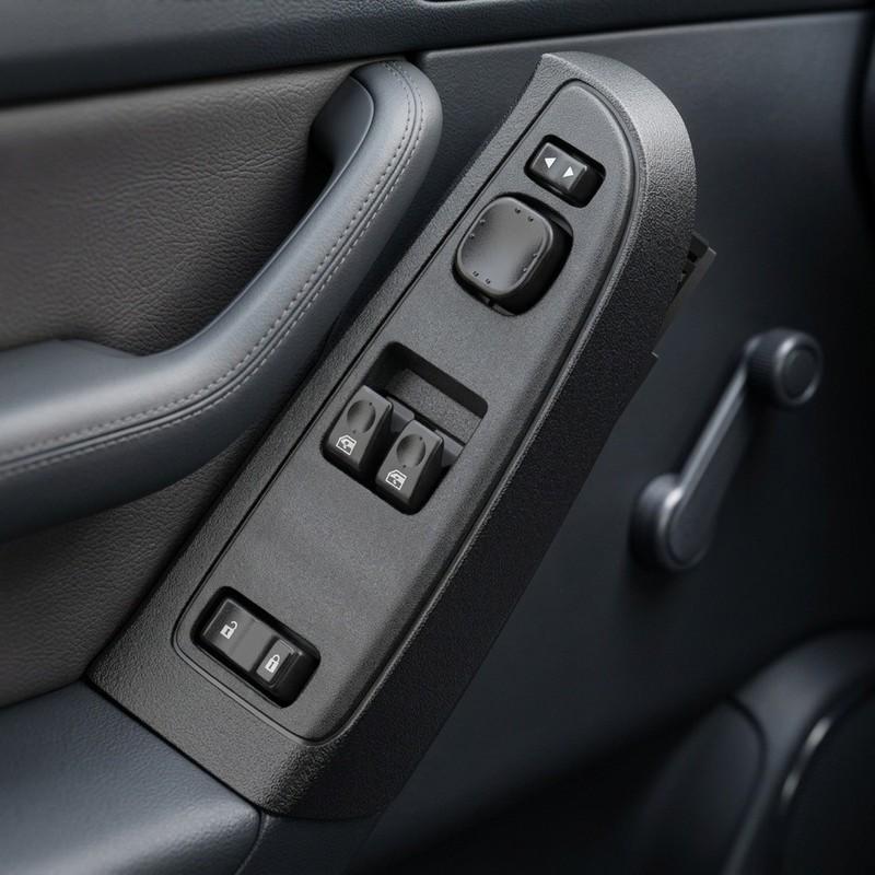 Master Power Window Switch Bezel As Picture Shown Power Window Switch Bezel OEM 15883318 Factory Specification