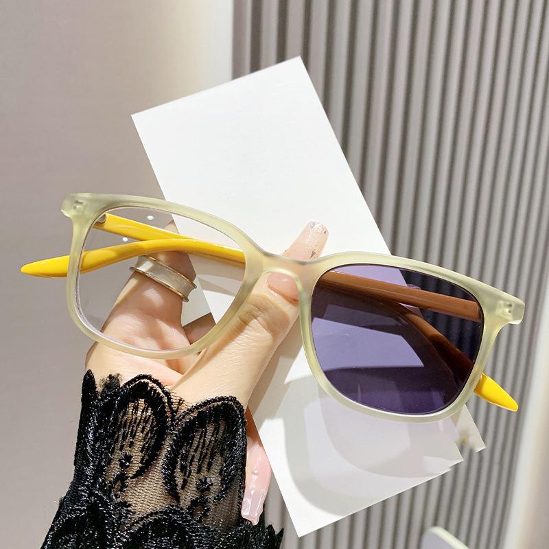 Готовые женские фотохромные очки для близорукости с защитой от синего света, новые трендовые квадратные градиентные очки для близорукости, очки по рецепту